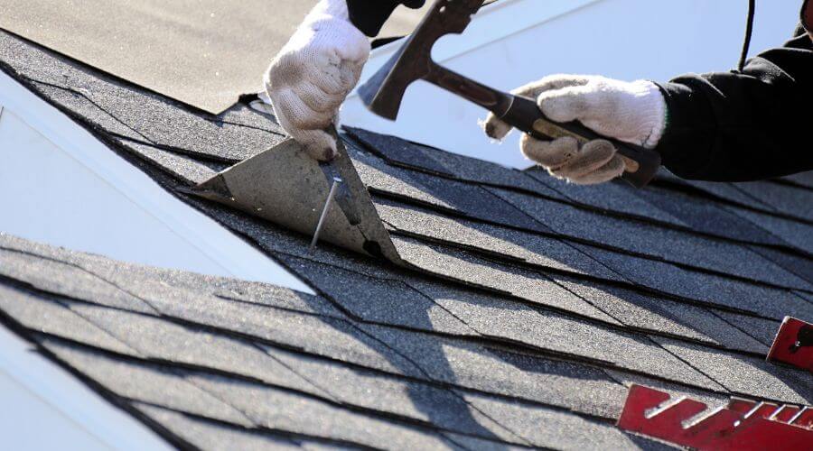 Expert tile roof repair services in Tiskilwa, IL